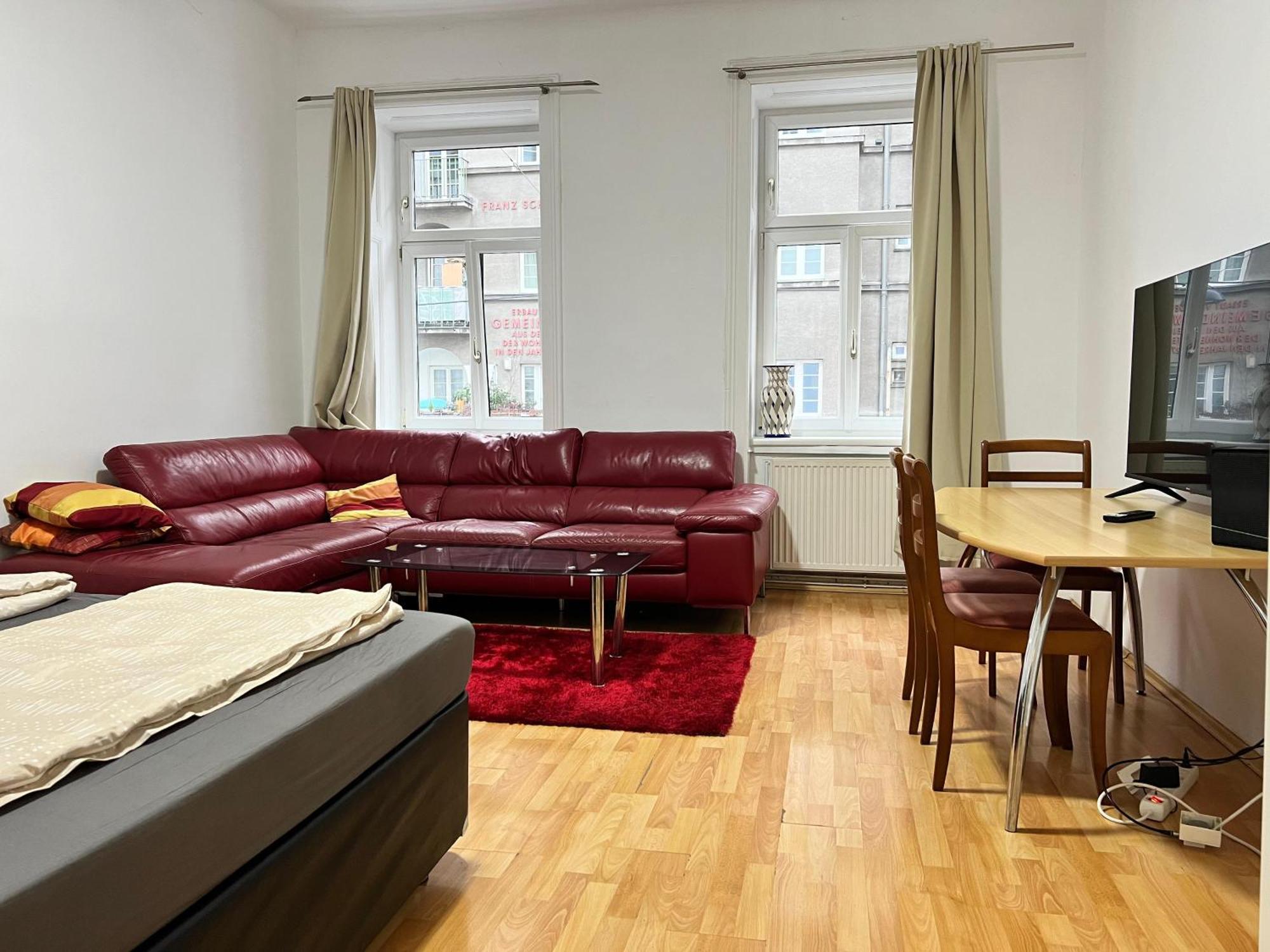 Comfortable 2br Near Danube River Apartment Wien