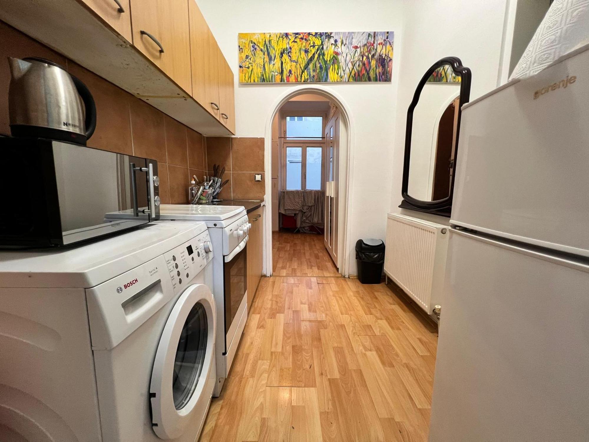 Apartment Comfortable 2br Near Danube River Wien